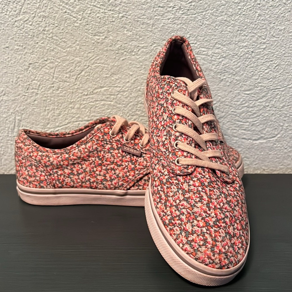 Vans Women’s Size 6 - Picture 2 of 6